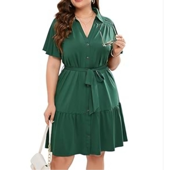 Plus Size Kelly Green Dress, Belt/Tie-Waist, Button-Down, Summer Boho - Picture 1 of 2